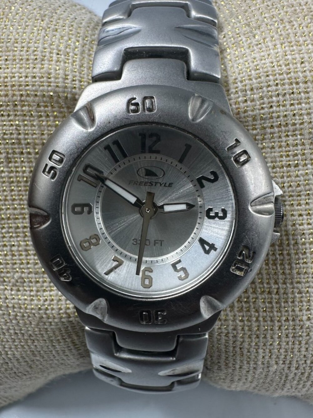 Freestyle Watch Women Silver Tone 27MM Rotating Bezel New Battery 6"